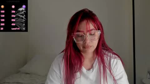 Snapshot of sammy_jhonson25 chatting on 05/19/26, 02:18 sammy_jhonson25 online show from 05/19/26, 02:18