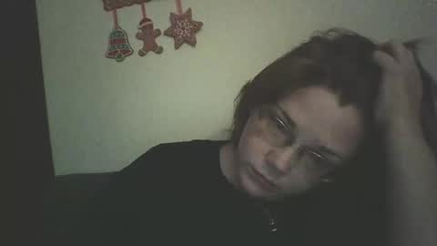 Snapshot of sammy_lyn chatting on 12/18/25, 02:50 Sam online show from 12/18/25, 02:50