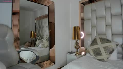 Sammy online show from 10/27/25, 06:12