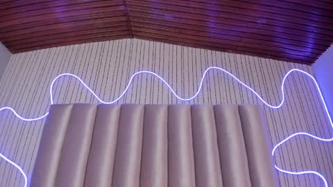 Samantha   online show from 04/01/26, 03:07