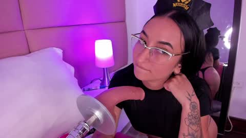 Sammy Morales online show from 02/04/25, 06:38