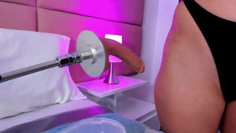 Sammy Morales online show from 11/26/25, 01:01