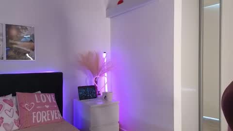 Snapshot of sammypeeks chatting on 02/19/26, 10:22 SammyPeeks online show from 02/19/26, 10:22