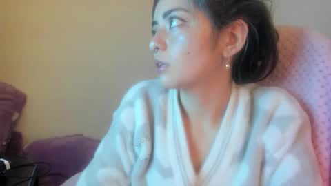 Snapshot of sammysammy_ chatting on 03/25/26, 05:24 online show from 03/25/26, 05:24