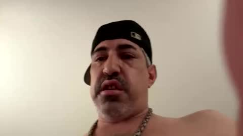 Snapshot of sammysausage2 chatting on 04/23/26, 06:43 sammysausage2 online show from 04/23/26, 06:43