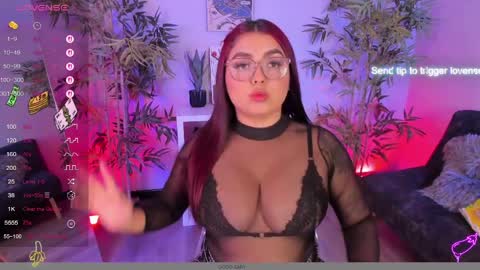 Snapshot of sammyy_owens_ chatting on 03/31/26, 04:02 Sammy online show from 03/31/26, 04:02