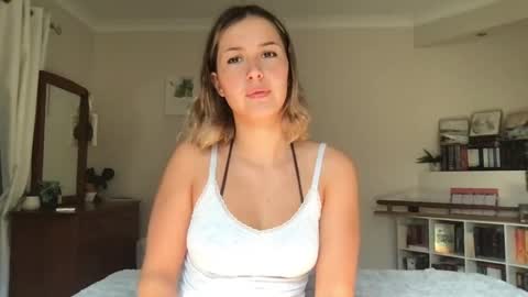 Snapshot of sammyygirlxx chatting on 04/14/26, 11:00 Sammy online show from 04/14/26, 11:00