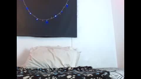 Snapshot of samntha_ferrer28 chatting on 02/14/25, 07:17 Samantha ferrer online show from 02/14/25, 07:17