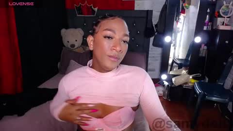 Snapshot of samny_doll369 chatting on 10/30/25, 02:46 Samy doll online show from 10/30/25, 02:46