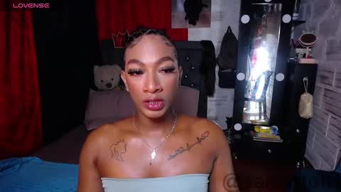 Snapshot of samny_doll369 chatting on 11/02/25, 01:52 Samy doll online show from 11/02/25, 01:52