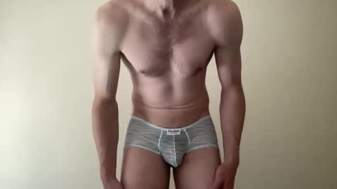 Snapshot of samt2527 chatting on 11/22/25, 12:53 SamT online show from 11/22/25, 12:53