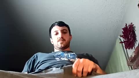 Snapshot of samthebully chatting on 10/01/25, 04:51 SamTheBully online show from 10/01/25, 04:51