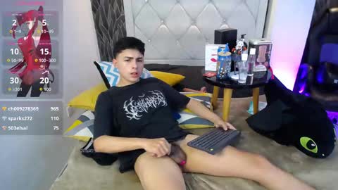 Snapshot of samu_foxxx chatting on 03/08/26, 02:04 SAMU online show from 03/08/26, 02:04