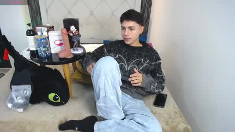 Snapshot of samu_foxxx chatting on 03/25/26, 08:48 SAMU online show from 03/25/26, 08:48