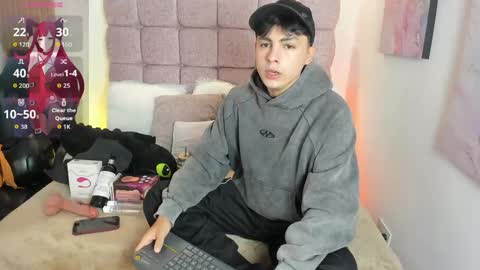 Snapshot of samu_foxxx chatting on 06/03/26, 08:14 SAMU online show from 06/03/26, 08:14