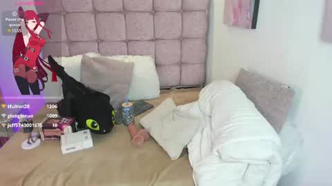 Snapshot of samu_foxxx chatting on 07/23/26, 01:58 SAMU online show from 07/23/26, 01:58
