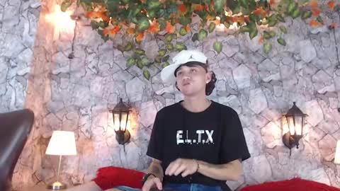 samueel_hilton online show from 12/13/24, 04:11