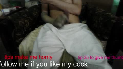 Snapshot of samuel1942 chatting on 03/16/26, 08:07 bigddaddy online show from 03/16/26, 08:07