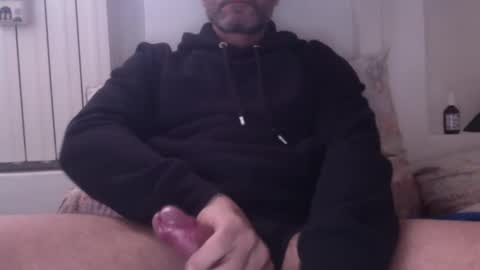 Snapshot of samuel802984 chatting on 10/05/25, 01:53 Samuel online show from 10/05/25, 01:53