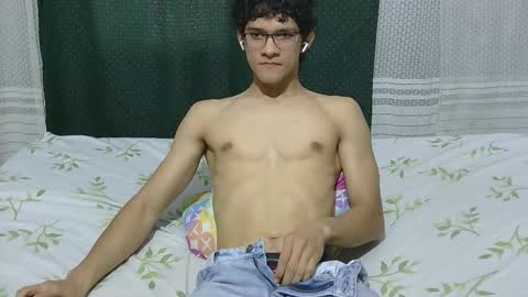 Snapshot of samuel_hills_ii chatting on 03/05/26, 02:02 samuel_hills_ii online show from 03/05/26, 02:02