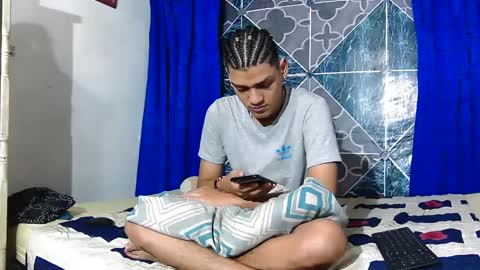 Snapshot of samuel_sincee chatting on 09/16/25, 03:07 Samuel Sincee online show from 09/16/25, 03:07