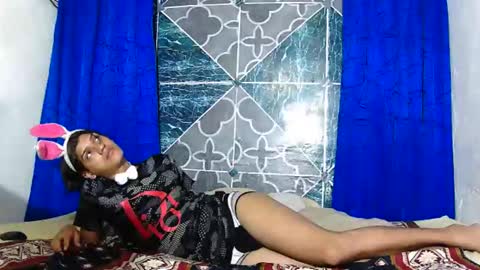 Snapshot of samuel_sincee chatting on 10/31/25, 06:14 Samuel Sincee online show from 10/31/25, 06:14