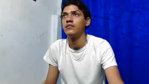 Snapshot of samuel_sincee chatting on 04/07/26, 08:37 Samuel Sincee online show from 04/07/26, 08:37