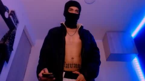   online show from 02/13/25, 08:24