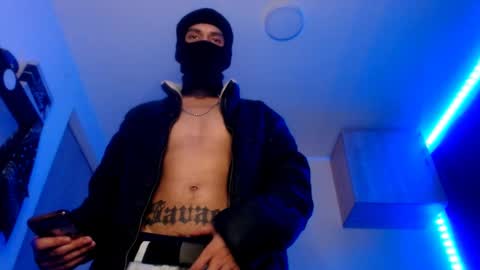   online show from 02/14/25, 09:03