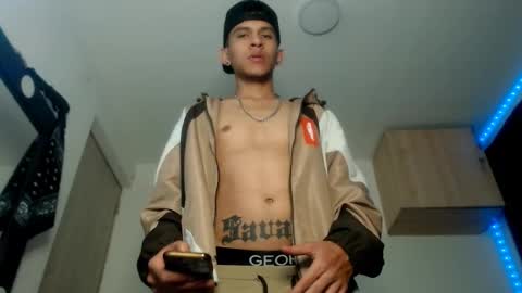   online show from 03/03/25, 02:36