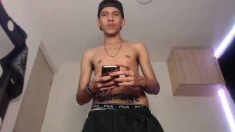   online show from 03/11/25, 04:32