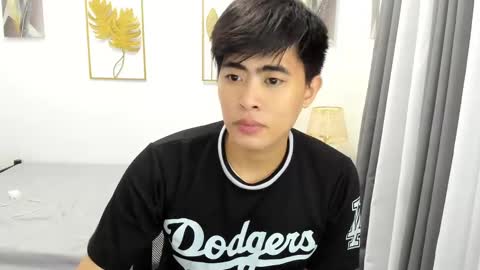 Sam online show from 03/06/25, 05:22