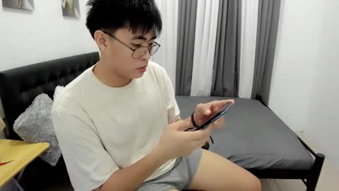 Sam online show from 09/09/25, 05:23