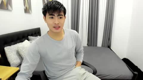 Sam online show from 09/27/25, 12:43