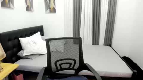 Sam online show from 09/29/25, 04:45