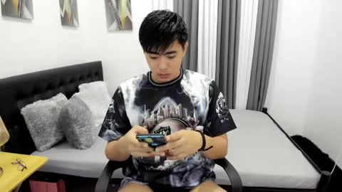 Sam online show from 10/02/25, 04:03