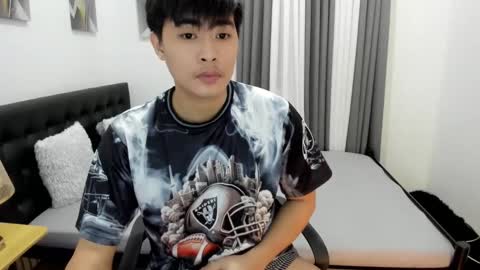 Sam online show from 10/10/25, 10:20