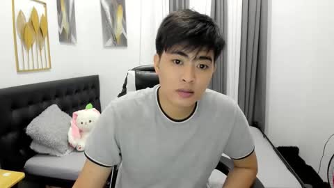 Snapshot of samuelangelo chatting on 04/06/26, 04:46 Sam online show from 04/06/26, 04:46