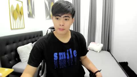 Snapshot of samuelangelo chatting on 04/06/26, 04:52 Sam online show from 04/06/26, 04:52