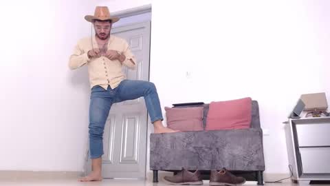  Samuel Coopper  online show from 12/20/25, 04:25