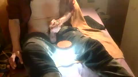 Snapshot of samueltal chatting on 03/14/26, 09:09 samueltal online show from 03/14/26, 09:09