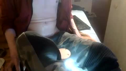 Snapshot of samueltal chatting on 03/23/26, 09:30 samueltal online show from 03/23/26, 09:30