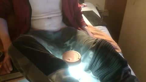 Snapshot of samueltal chatting on 04/13/26, 08:25 samueltal online show from 04/13/26, 08:25