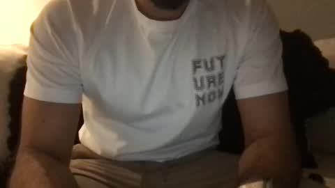 Snapshot of samwise2418 chatting on 11/16/25, 08:09 Sam W dick strip tease online show from 11/16/25, 08:09