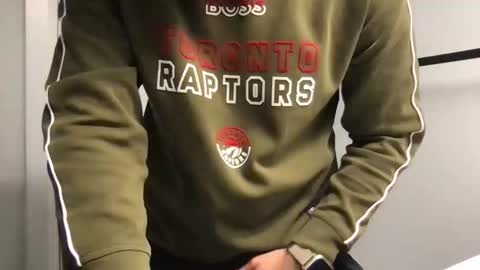 Snapshot of samwise2418 chatting on 11/22/25, 08:52 Sam W dick strip tease online show from 11/22/25, 08:52