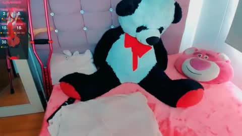 Snapshot of samy_huber chatting on 02/07/25, 07:49 SAMY HUBER online show from 02/07/25, 07:49