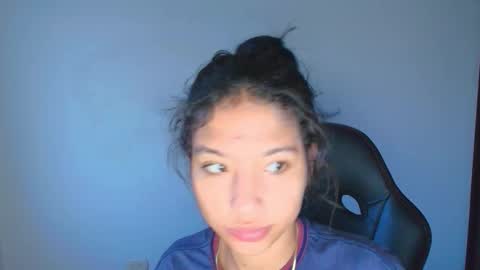 Snapshot of samy_jonnes_ chatting on 10/22/25, 12:44 Hello I am absent due to a family calamity I will return soon-hola estoy ausente por un problema familiar volvere pronto. online show from 10/22/25, 12:44