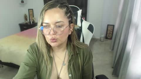 samy_vsn online show from 02/04/25, 10:45