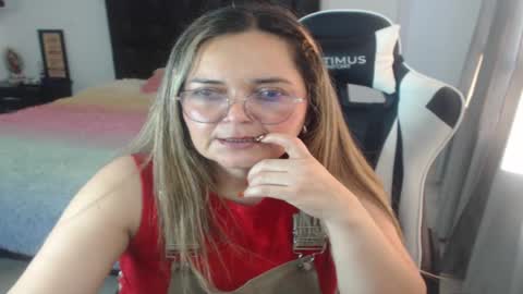 samy_vsn online show from 02/19/25, 10:42