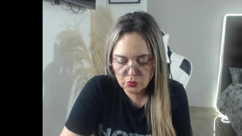 samy_vsn online show from 10/14/25, 12:22